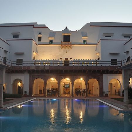 Chandra Mahal Haveli Luhāru 외부 사진