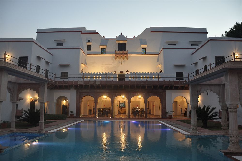 Chandra Mahal Haveli Luhāru 외부 사진