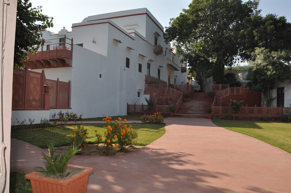 Chandra Mahal Haveli Luhāru 외부 사진